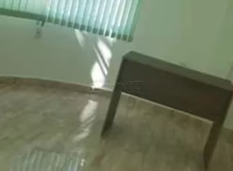 Comercial Sala / Salão com Condomínio em Campinas