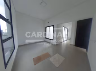 Linda casa em condomínio fechado com boa localização