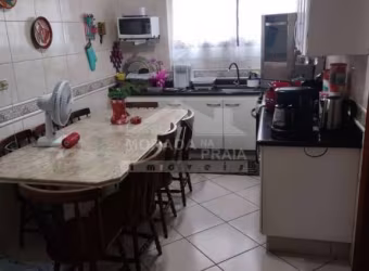 Apartamento no Boqueirão de 2 dormitórios, sacada, confira em Praia Grande