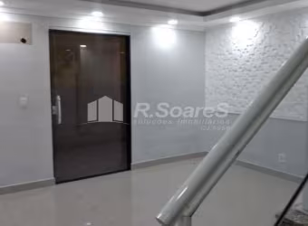 Casa em condomínio fechado com 2 quartos à venda na Avenida Pedro da Cunha, Realengo, Rio de Janeiro, 70 m2 por R$ 260.000