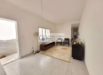 Linda casa  3 dormitórios, 1 suíte, 3 vagas a 100 metros da Praia
