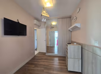 ** GONZAGA – VENDA – 02 DORMITÓRIOS MOBILIADO E DECORADO COM SERVIÇOS – LAZER TOTAL