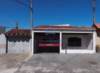 Oportunidade! Excelente casa á venda com 5 quartos no bairro Xaxim, com 154 m² por apenas R$ 398 mi