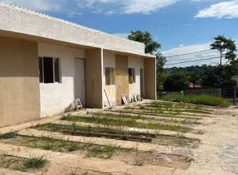 Casa 2 Dormitórios - 70 m²- 2 Vagas - Cond Fechado - Pousada do Vale - MCMV