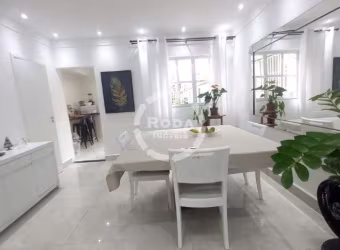 Sobrado à venda com 200m² em Santos, no Bairro do Embaré