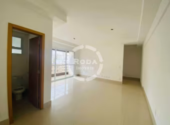 Apartamento 2 quartos sendo 1 suíte , varanda e 2 vagas, lazer completo, próximo a Praia no Gonzaga em Santos