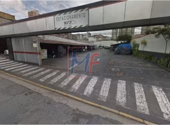 Excelente Terreno Mooca com 2.111 m² , zon.: ZC. Ótima localização. Estacionamento. Estuda-se 30 % permuta. Testada 33 m. REF: 10.182