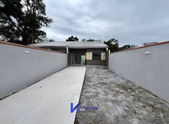 Casa com sobra de terreno em Matinhos