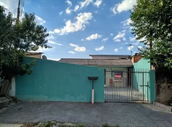Casa - Padrão, para Venda em Curitiba/PR