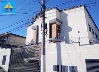 Casa em condomínio fechado para Venda na Vila Dom Pedro II, apenas à 10 minutos a pé do Metrô Parada Inglesa, 2 dorms e 1 vaga