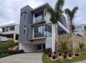 Sobrado Alto Padrão de 300m², com 04 suítes, à venda no Mosaico da Serra, Mogi das Cruzes - SP