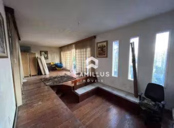 Casa Financiável com 6 dormitórios à venda, 364 m² por R$ 1.060.000 - Centro - Florianópolis/SC