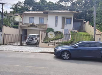 Casa com 4 dormitórios à venda, 390m² por R$870.000,00 - Glória - Joinville/SC.