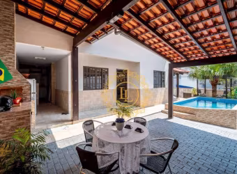 Casa Alto Padrão mobiliada com 3 dormitórios à venda - Balneário Camboriú/SC