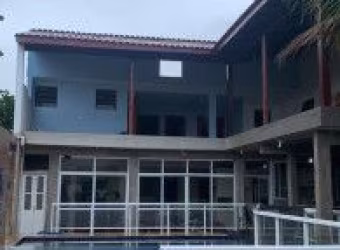 Belíssima casa localizada no bairro Nova Itanhaém - lado praia