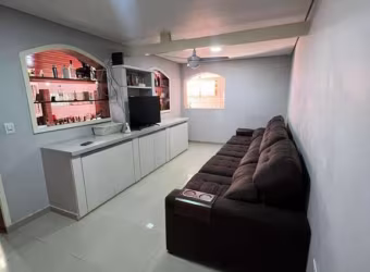Casa para Venda em Santana de Parnaíba, Jardim Isaura, 2 dormitórios, 1 suíte, 3 banheiros, 2 vagas