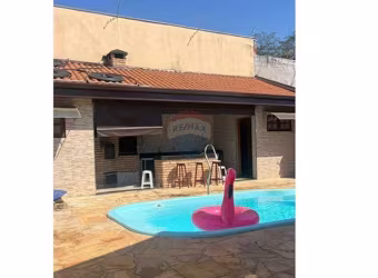 Bela casa com 3 dorms churrasqueira, piscina 3 vagas  - Sumare SP
