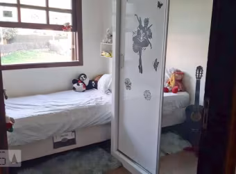 Casa à Venda - Água Fria, 3 Quartos,  190 m2