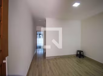Casa à Venda - Vila Santa Clara, 3 Quartos,  120 m2