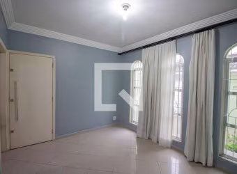 Casa à Venda - Vila Jacuí, 3 Quartos,  180 m2