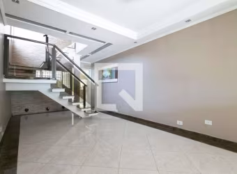 Casa à Venda - Vila Jacuí, 2 Quartos,  250 m2