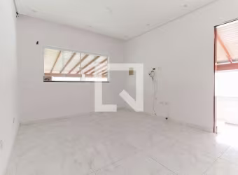 Casa à Venda - Vila Jacuí, 2 Quartos,  60 m2