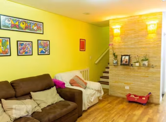 Casa à Venda - Água Fria, 3 Quartos,  128 m2