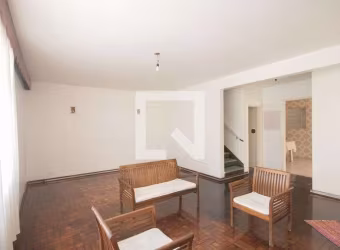 Casa à Venda - Vila Gustavo, 3 Quartos,  250 m2