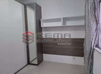 Kitnet / Stúdio à venda na Rua Dois de Dezembro, Flamengo, Rio de Janeiro, 30 m2 por R$ 450.000