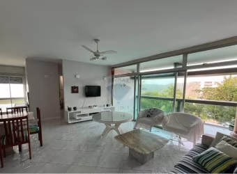 Venda apto Rua Gilberto Glasser, 582, Enseada, Guarujá, 155 m² de área útil, lazer completo por R$899.000,00.