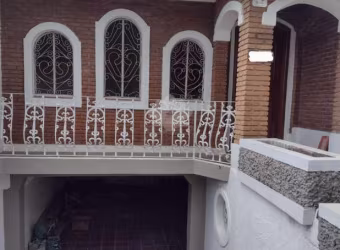 Casa com 2 quartos para alugar no Centro, Atibaia , 130 m2 por R$ 4.000