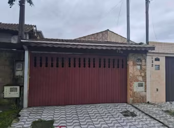 Casa com 3 dormitórios à venda, 121 m² por R$ 330.000,00 - Parque das Américas - Praia Grande/SP