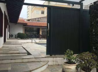 Casa com 3 dormitórios à venda, 300 m² por R$ 2.300.000,00 - Parque Campolim - Sorocaba/SP