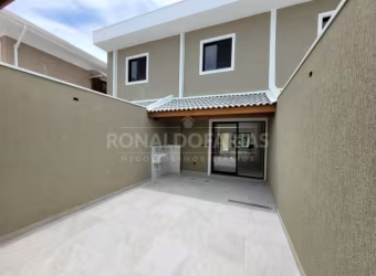 Sobrado a venda com 120 m², 03 dormitórios sendo 01 suíte na região do Campo Grande