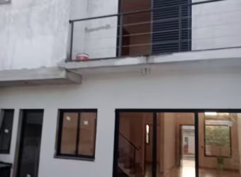 Sobrado à venda no bairro Vila Rica - Indaiatuba/SP