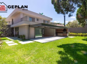 Excelente Casa Residencial, 4 Dormts, Sendo 4 Suítes, 6 Vagas, 371m