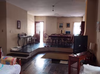 Casa à venda no bairro Alphaville - Santana de Parnaíba/SP