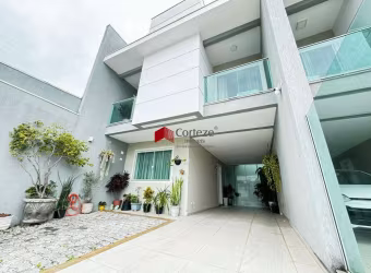 Sobrado em condomínio com 140m² 3 quartos, à venda, no bairro Pedro Moro em São José dos Pinhais