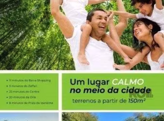 Terreno em Porto Alegre, no bairro Tristeza, à venda.