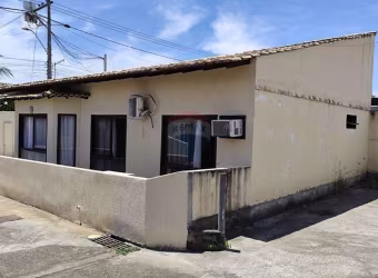 Casa com 03 quartos, sendo 01 suíte, no Recanto de Itaipuaçu, perto da praia do Recanto