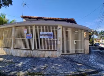 Espetacular Casa de 5 Quartos com 2 Suítes e 3 Vagas de Garagem no Jardim Maria Augusta, Taubaté-SP: 350m² de Pura Elegância!
