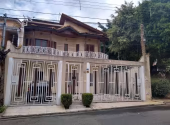 Excepcional sobrado à venda, com 3 dormitórios, 3 vagas de garagem e piscina, na região doJardim Sa
