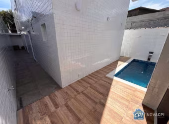 Casa a venda no Embaré com 3 Quartos Oportunidade