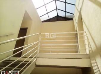 Predio para Venda - 329m², 0 dormitórios, Floresta