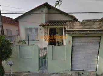 casa com 05 quartos, 164m² no Santana SJC