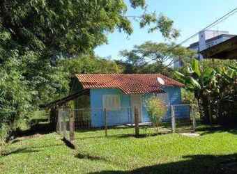 Casa com 2 dormitórios para alugar, 70 m² por R$ 1.168,71/mês - Vila Nova - Porto Alegre/RS