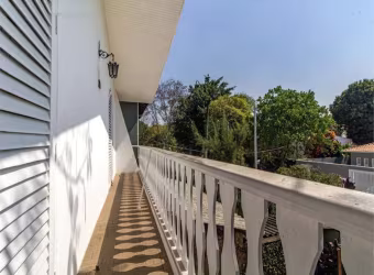 Casa no Butantã com 4 dorms e 1 suíte e 4 suítes