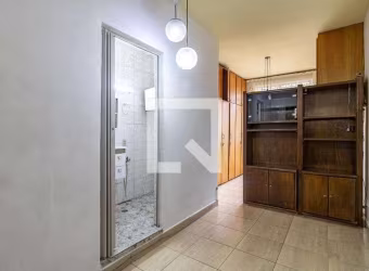 Apartamento à Venda - Liberdade, 1 Quarto,  30 m2
