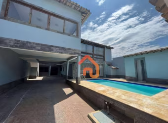 Casa duplex 5 suítes Piratininga