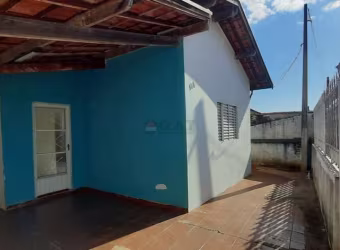CASA À VENDA NO CENTRO - IPERÓ/SP